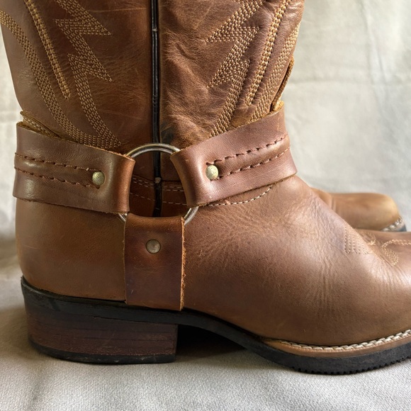 Lucky Boots Brown Leather Metal Ring Harness Western Cowboy Boots - Picture 6 of 14